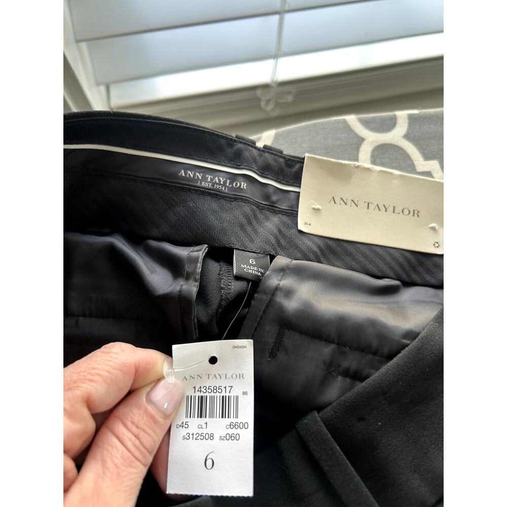 NWT Ann Taylor Curvy Fit Straight Leg Trousers, size 6 - Picture 7 of 8